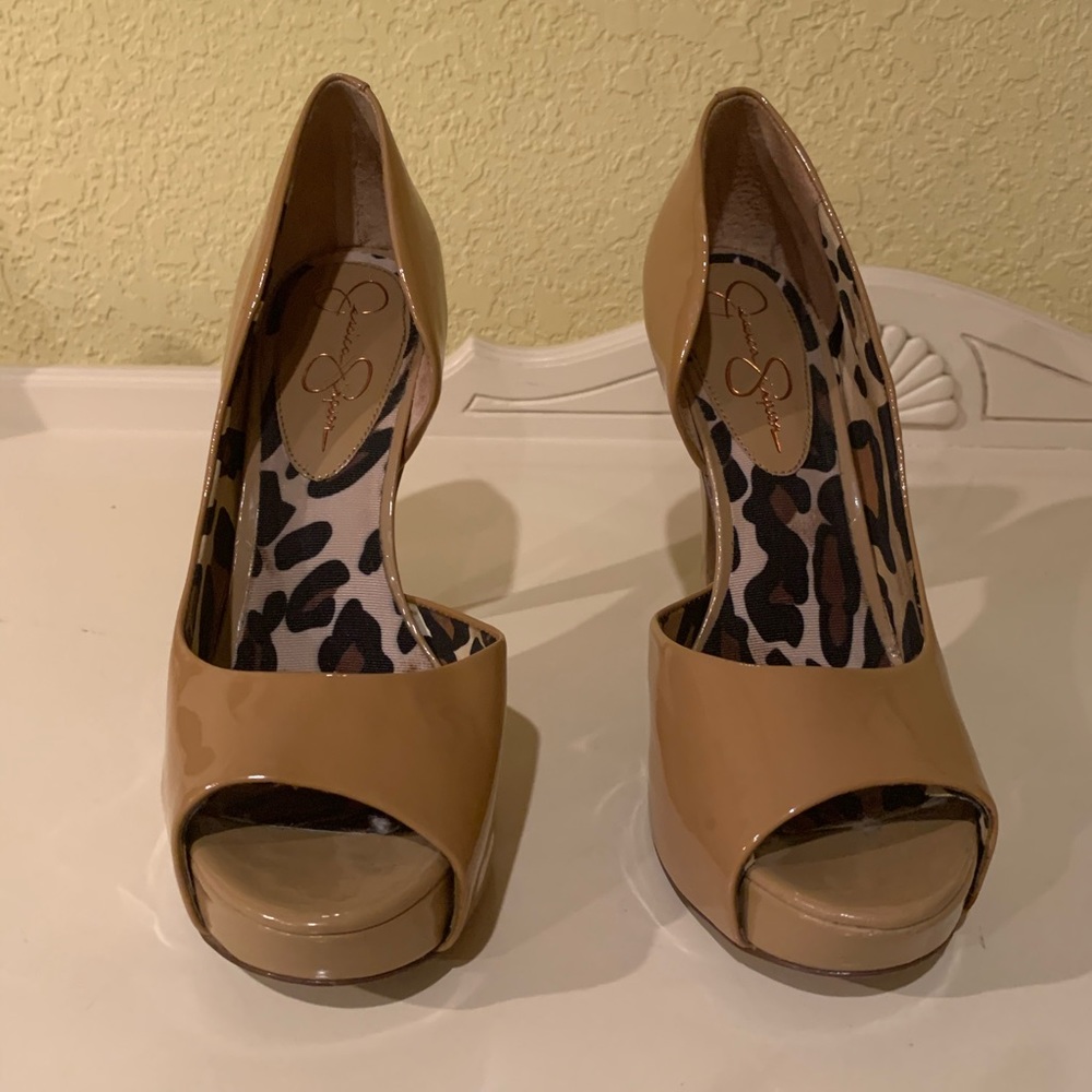 Jessica Simpson “Acadia” Size 8 1/2.